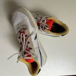 Nike Air Max Vapor Wing PRM White Blue Yellow Tennis Shoes / US Size 8 Men